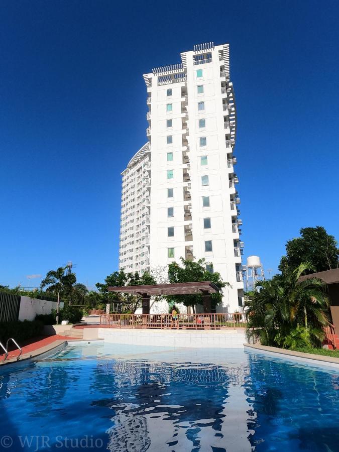 Anuva Deluxe Couple Suite Muntinlupa City Buitenkant foto